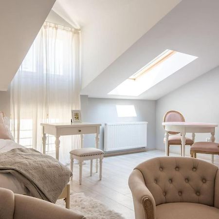 Apartament O Wysokim Standardzie W Centrum Miasta Apartment Krakow Bagian luar foto