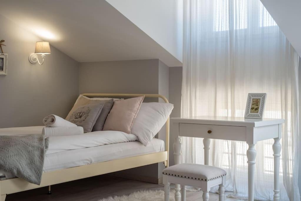 Apartament O Wysokim Standardzie W Centrum Miasta Apartment Krakow Bagian luar foto